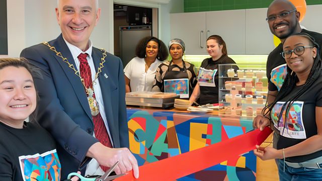 The launch of Camouflage Café at the Moorings Sociable Club in Thamesmead which welcomed local residents, café staff and Greenwich Mayor, Councillor Leo Fletcher.